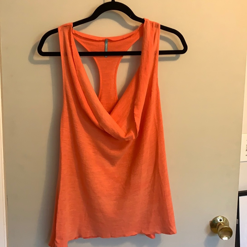 Light weight summer tank with a scoop neckline